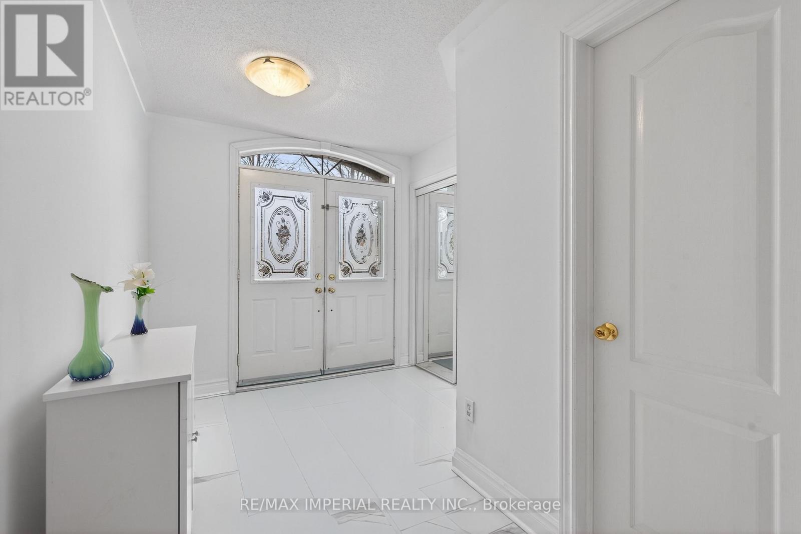 103 FERDINAND AVENUE, Vaughan (Vellore Village), Ontario, L6A3H6 — Photo 7