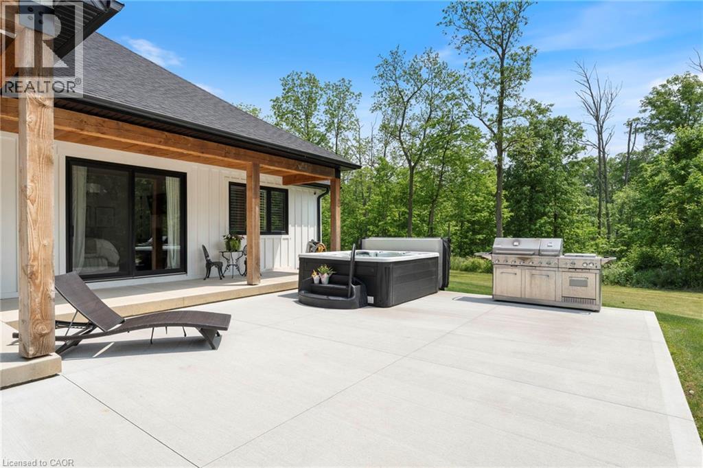 11 COCKSHUTT Road, Brantford, Ontario, N3T5L6 — Photo 14