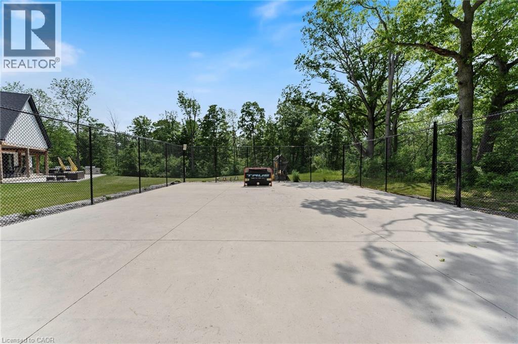 11 COCKSHUTT Road, Brantford, Ontario, N3T5L6 — Photo 24