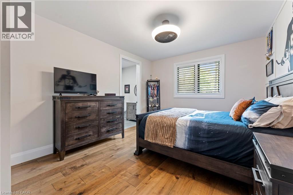 11 COCKSHUTT Road, Brantford, Ontario, N3T5L6 — Photo 7