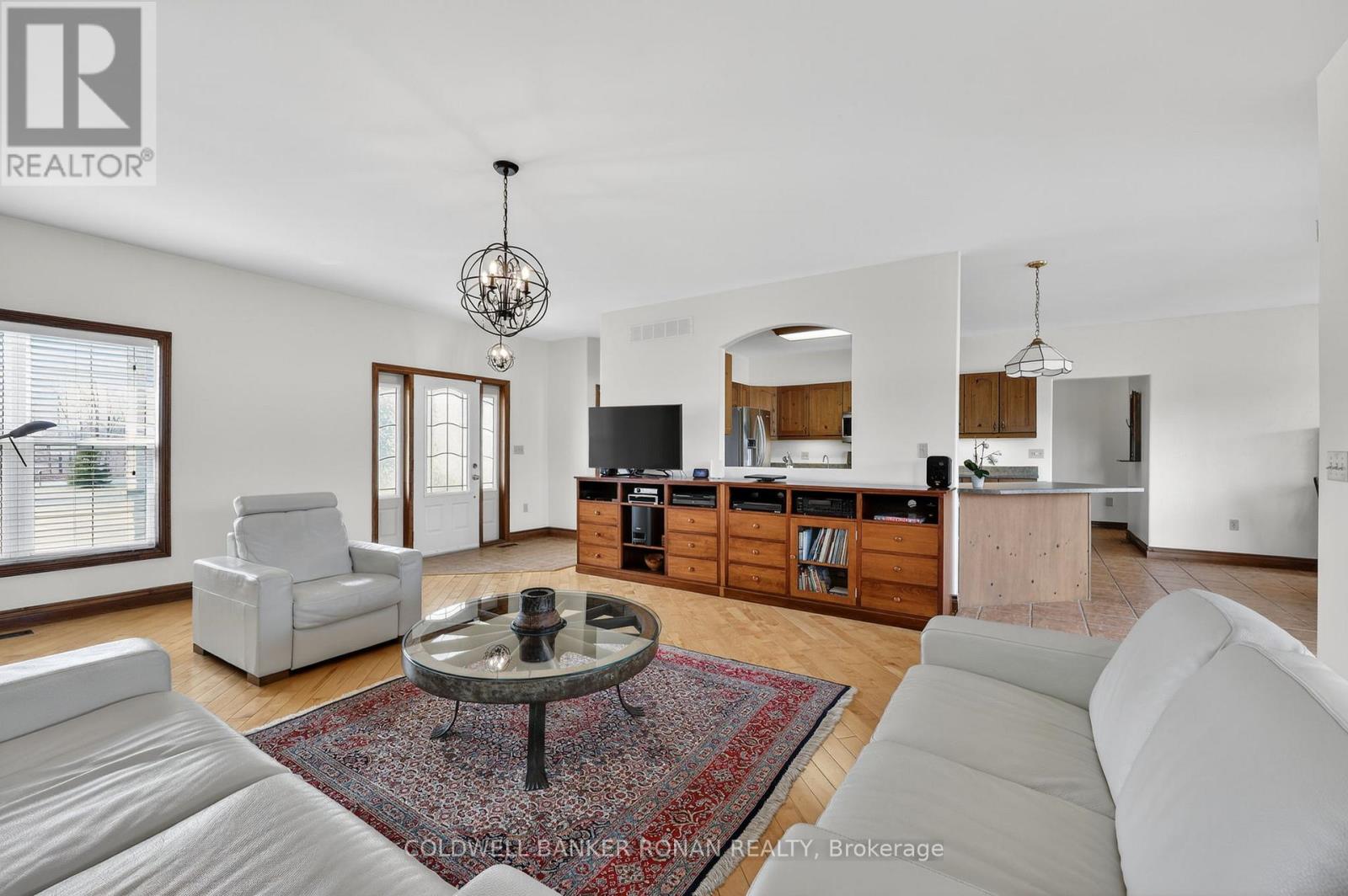 6595 3RD LINE, Essa, Ontario, L9R1V2 — Photo 5