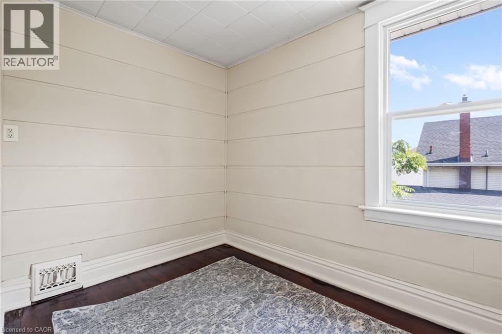 2 CARLETON Street N, Thorold, Ontario, L2V2A3 — Photo 31