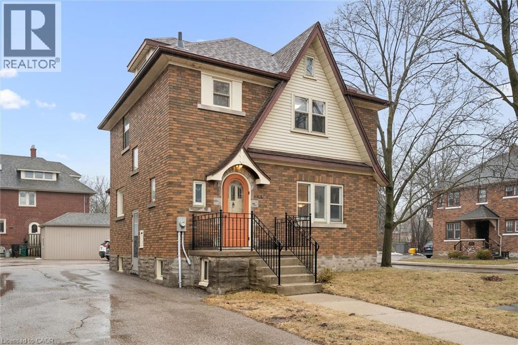 317 FREDERICK Street, Kitchener, Ontario, N2H2N8 — Photo 2