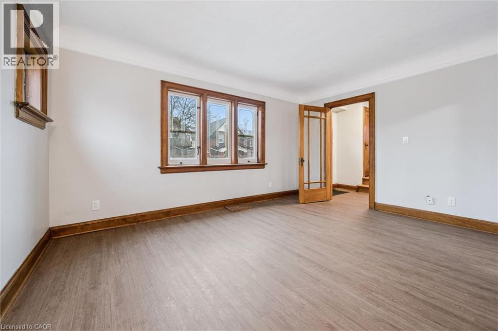 317 FREDERICK Street, Kitchener, Ontario, N2H2N8 — Photo 5