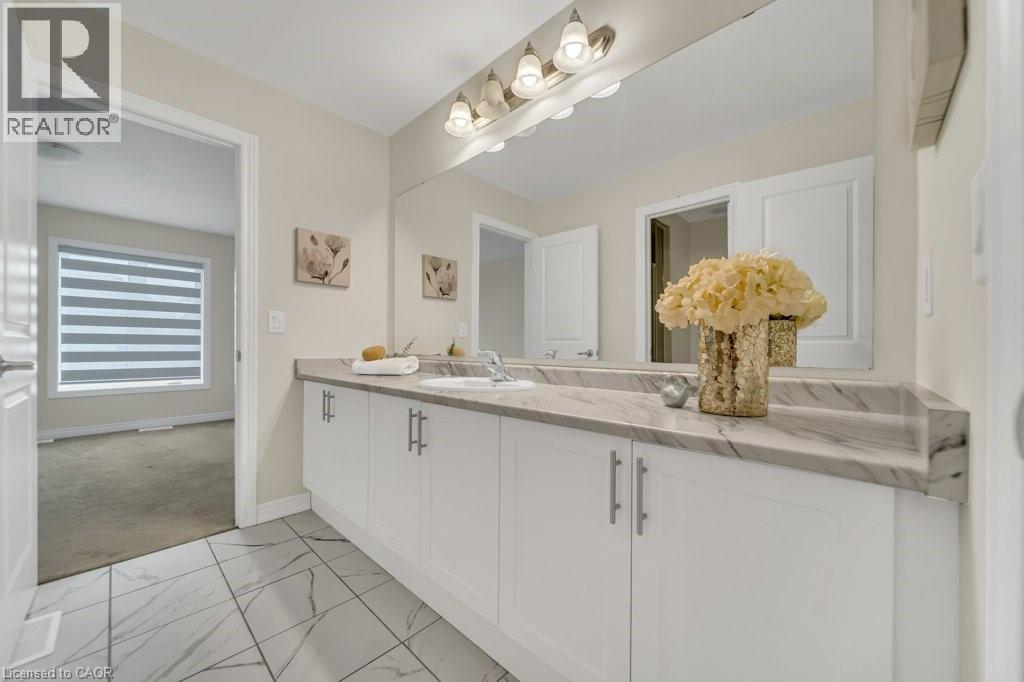 285 BROADACRE Drive, Kitchener, Ontario, N2R0S6 — Photo 24