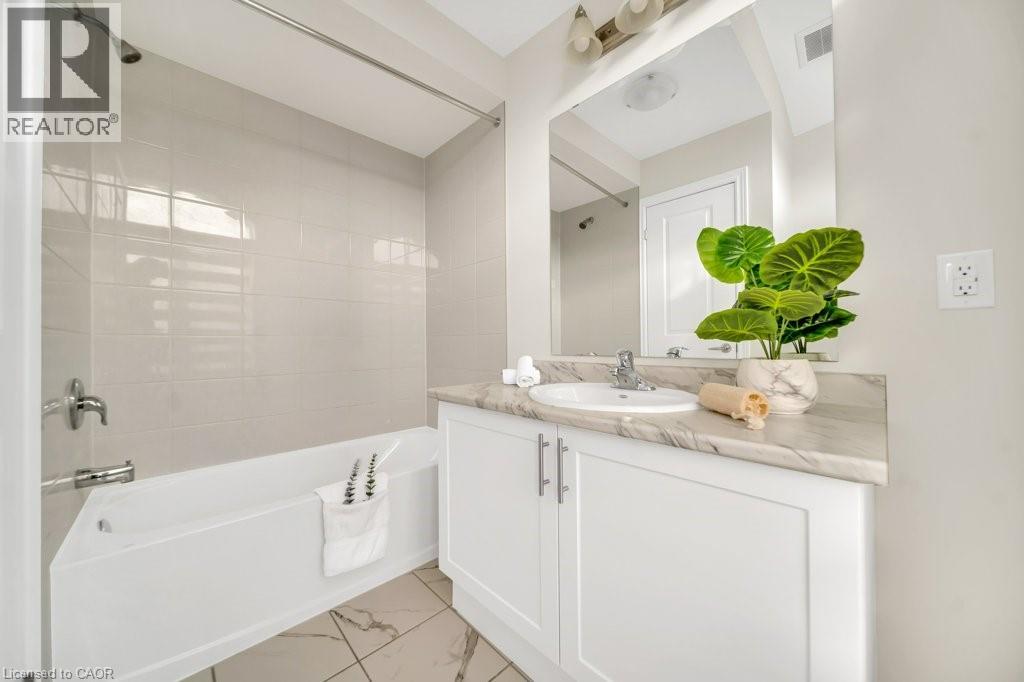 285 BROADACRE Drive, Kitchener, Ontario, N2R0S6 — Photo 31