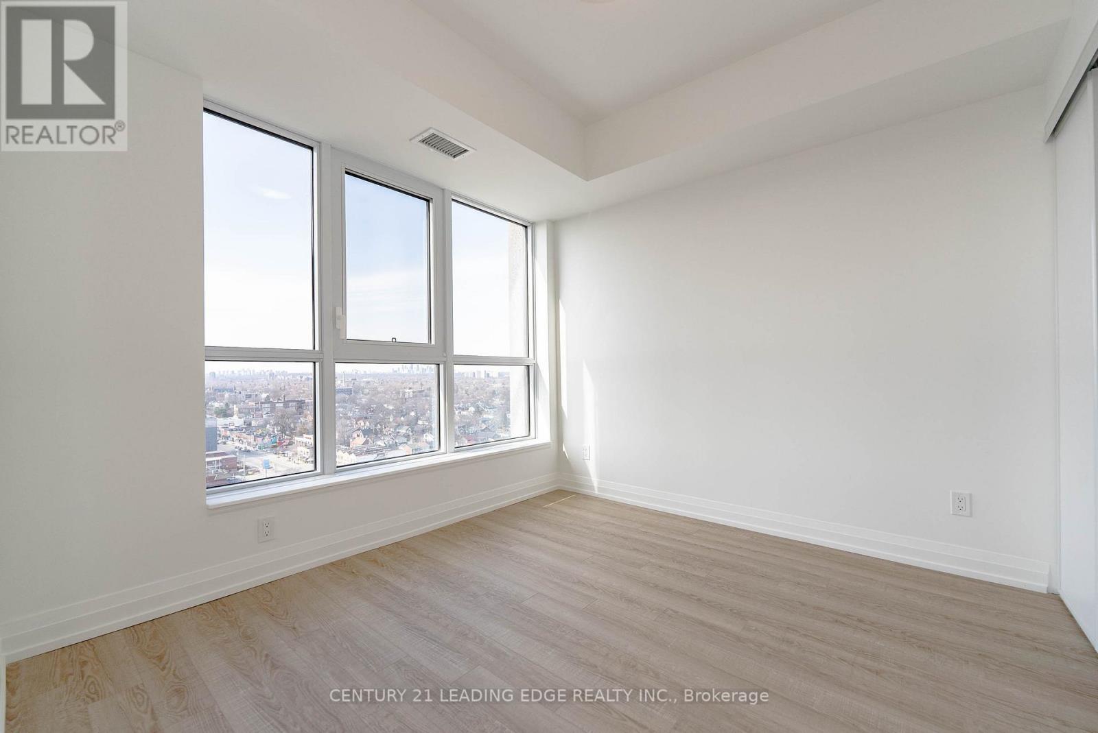 1708 - 286 MAIN STREET, Toronto (East End-Danforth), Ontario, M4C4X4 — Photo 5