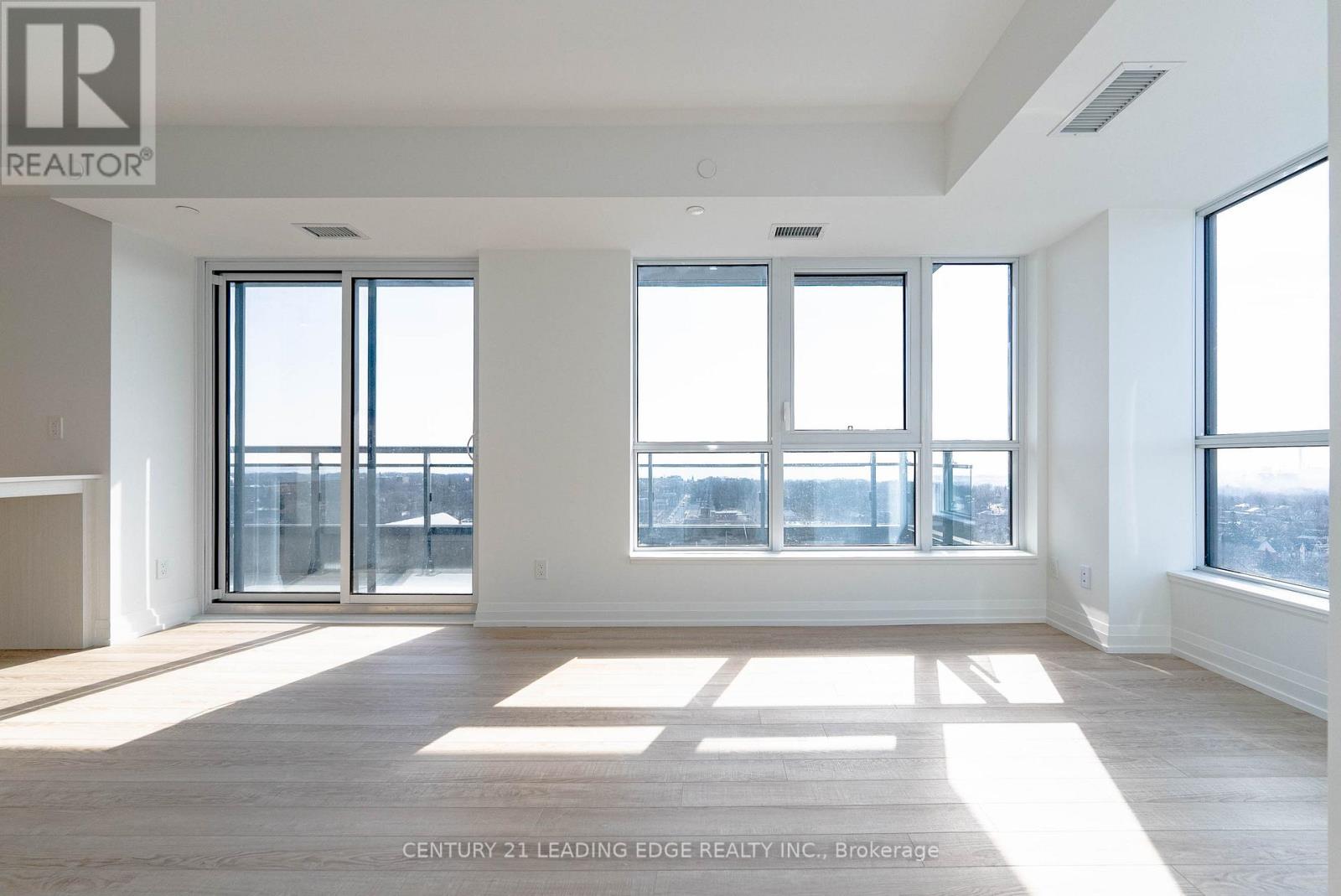 1708 - 286 MAIN STREET, Toronto (East End-Danforth), Ontario, M4C4X4 — Photo 8