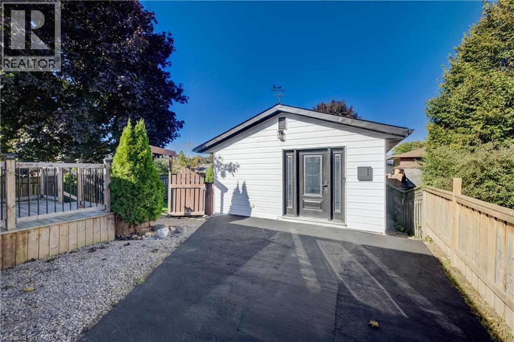 88 WOODHAVEN Road, Kitchener, Ontario, N2C1V1 — Photo 15