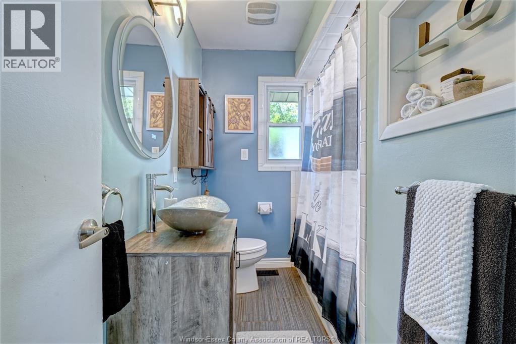 591 ROSS BEACH, Lakeshore, Ontario, N8L1J6 — Photo 24