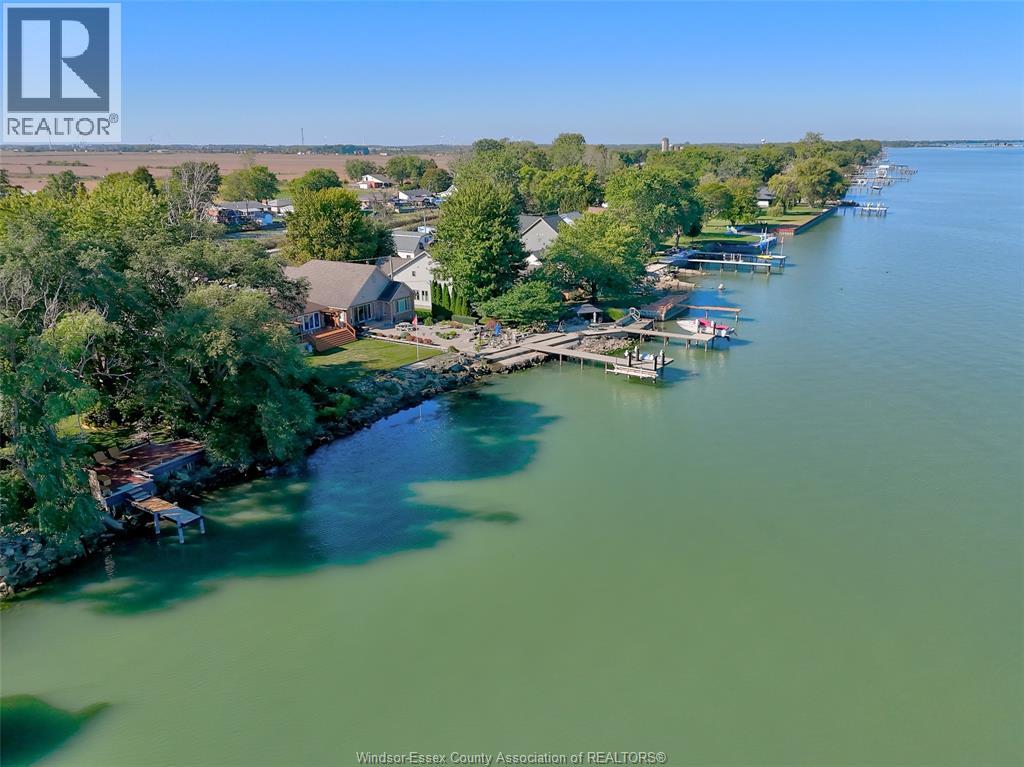 591 ROSS BEACH, Lakeshore, Ontario, N8L1J6 — Photo 3