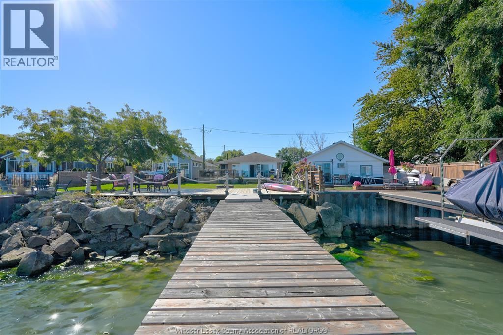 591 ROSS BEACH, Lakeshore, Ontario, N8L1J6 — Photo 32