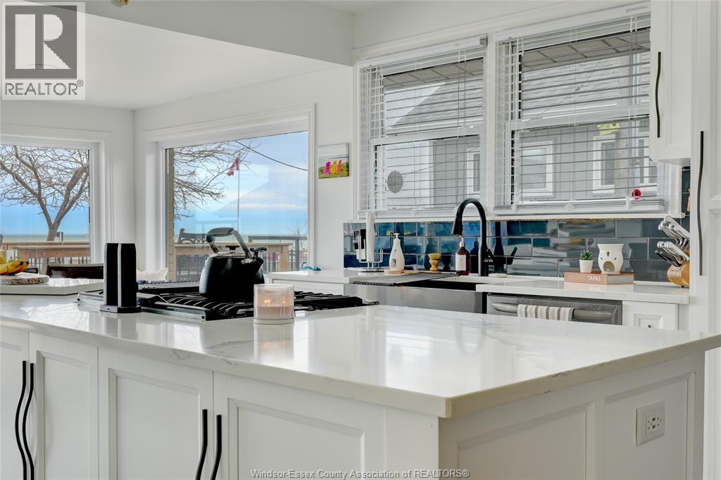 591 ROSS BEACH, Lakeshore, Ontario, N8L1J6 — Photo 8