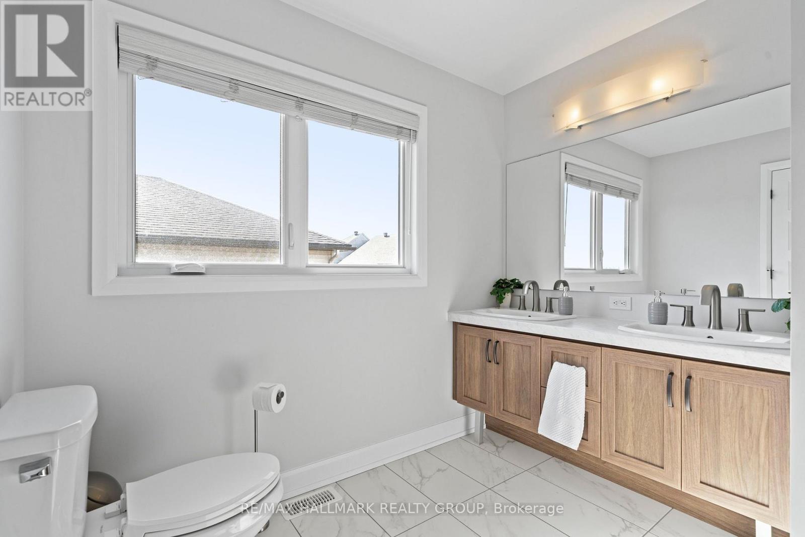 293 CENTRAL PARK, Russell, Ontario, K4R0G2 — Photo 12