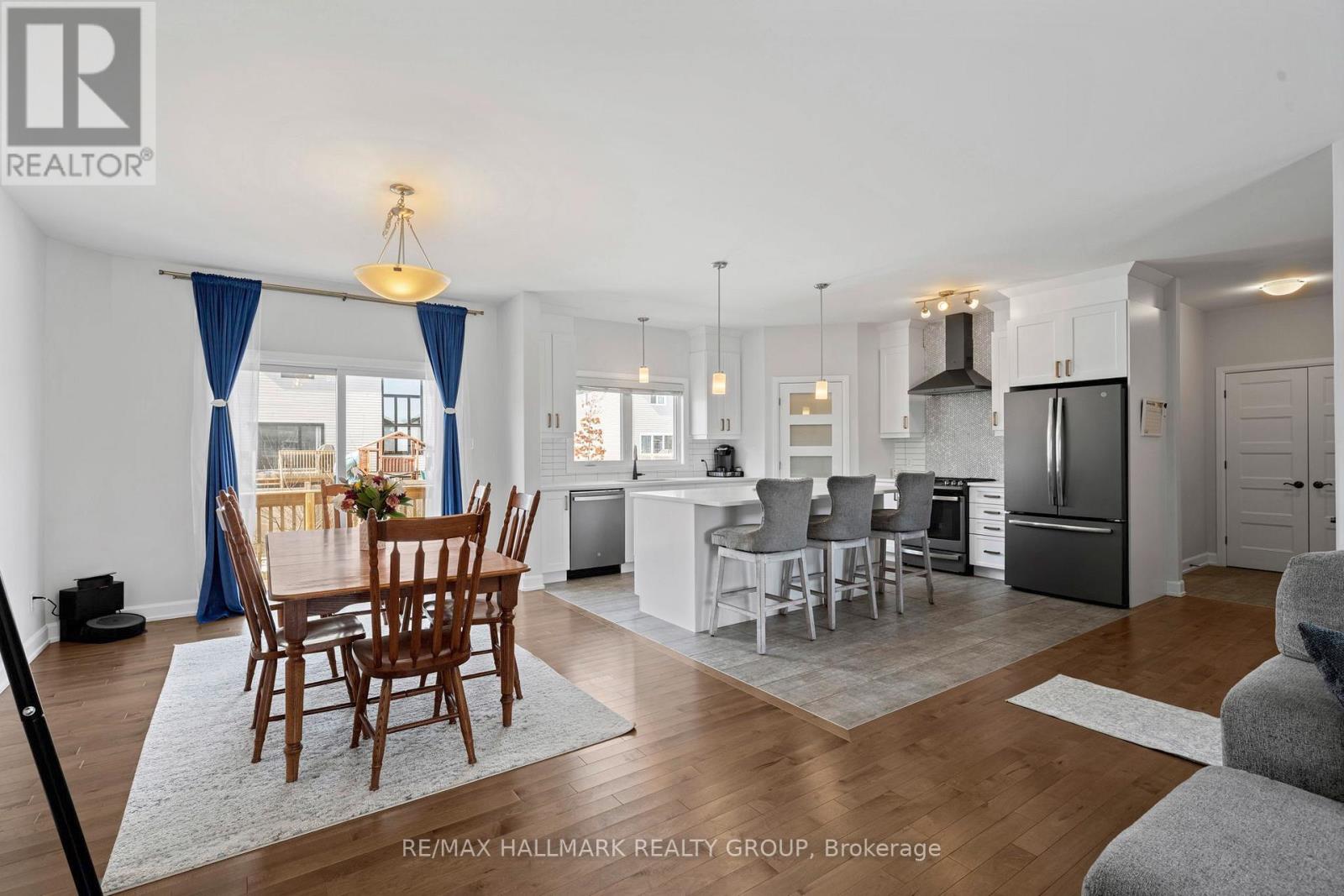293 CENTRAL PARK, Russell, Ontario, K4R0G2 — Photo 24