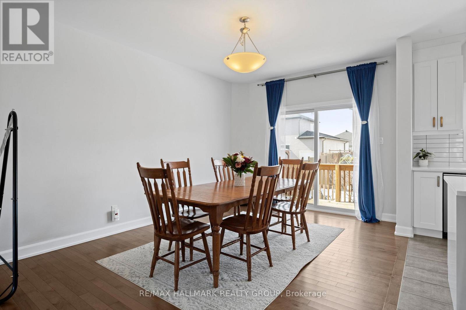 293 CENTRAL PARK, Russell, Ontario, K4R0G2 — Photo 5