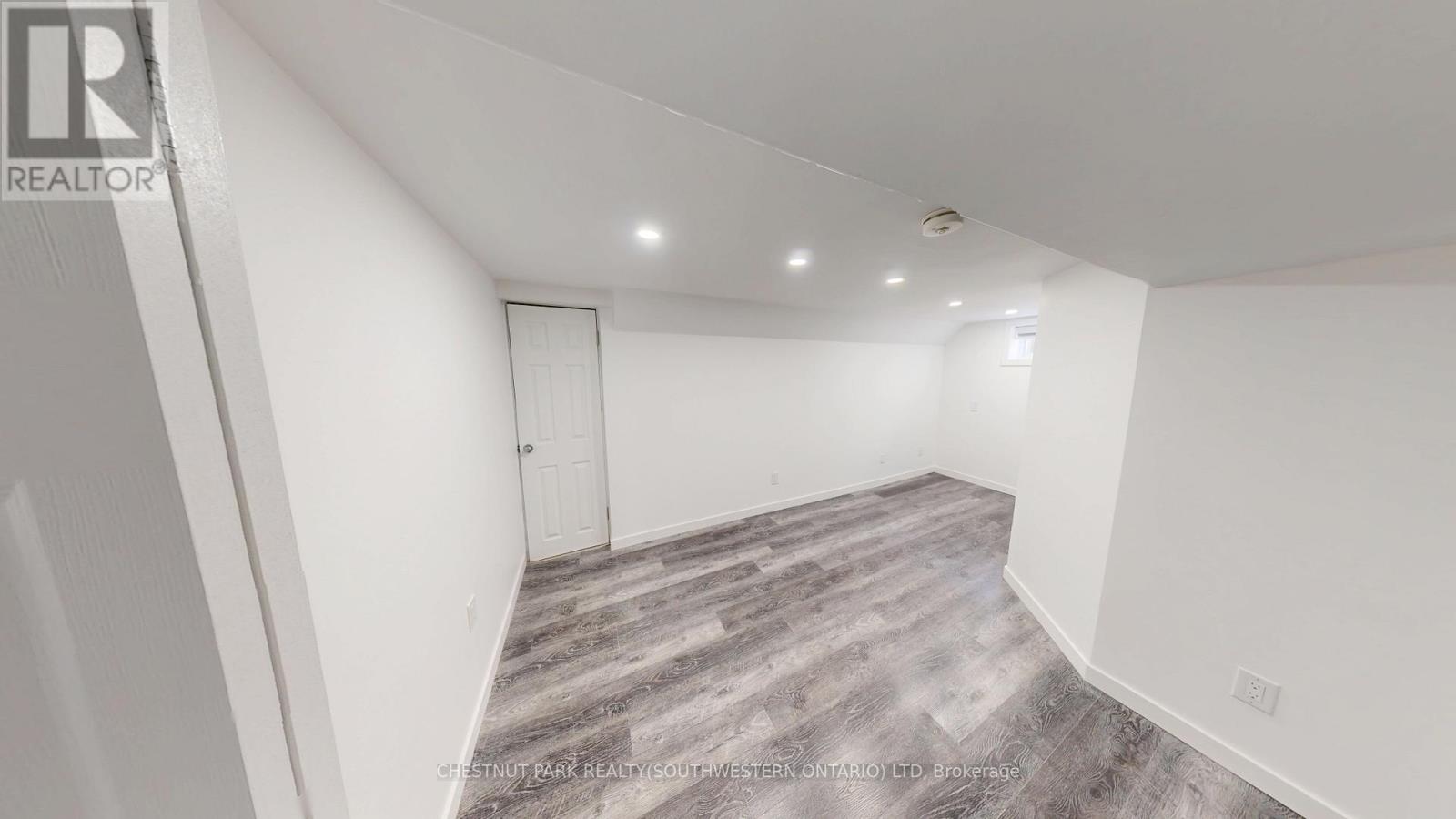 88 WOODHAVEN ROAD, Kitchener, Ontario, N2C1V1 — Photo 41