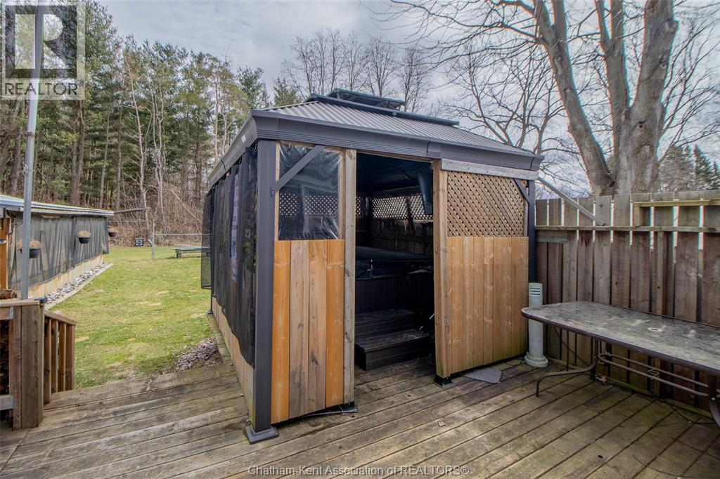 29909 WEST BOTHWELL ROAD, Bothwell, Ontario, N0P1C0 — Photo 12