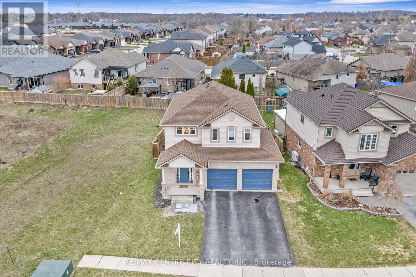 42137 MCBAIN LINE, Central Elgin, Ontario, N5P4R1 — Photo 23