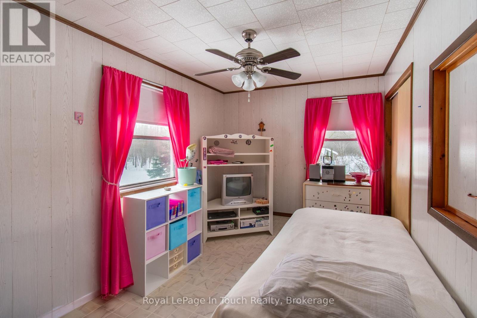 874 CEDAR POINT ROAD, Tiny, Ontario, L9M0K1 — Photo 13