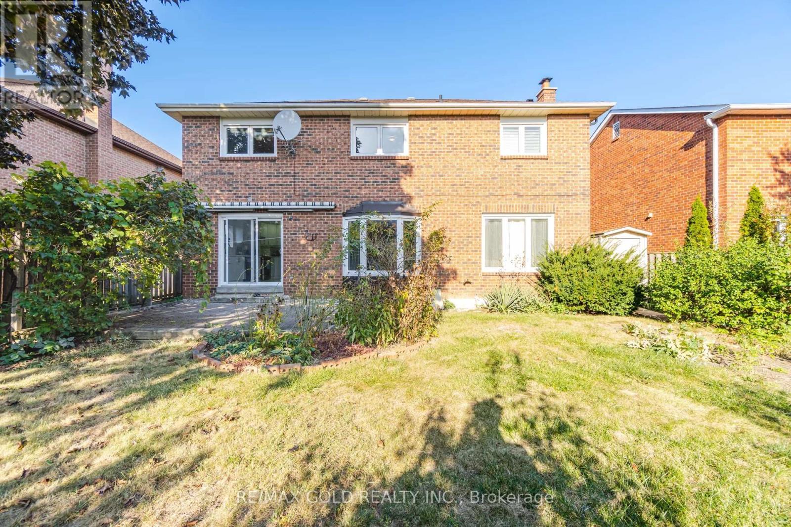 21 NOTTINGHAM CRESCENT, Brampton (Westgate), Ontario, L6S4G3 — Photo 9