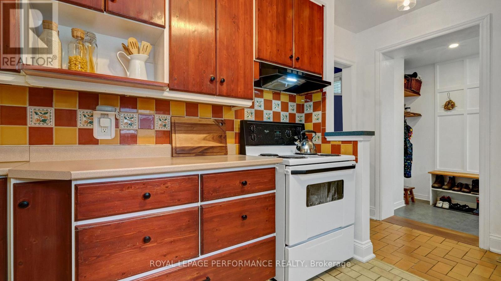 319 FRONTENAC STREET, Ottawa, Ontario, K1L6K6 — Photo 10