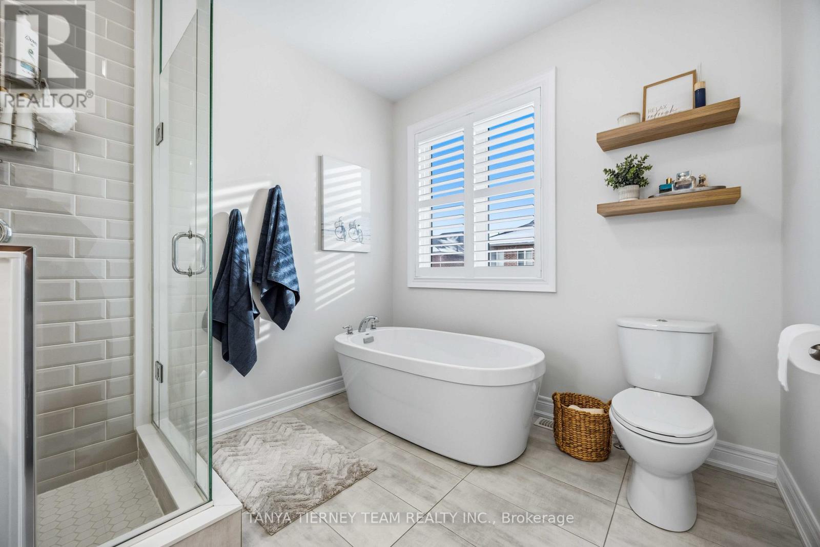 17 PENNINE DRIVE, Whitby, Ontario, L1P0C3 — Photo 32