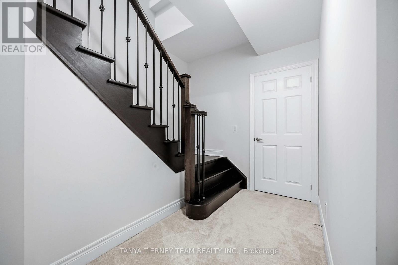 17 PENNINE DRIVE, Whitby, Ontario, L1P0C3 — Photo 35