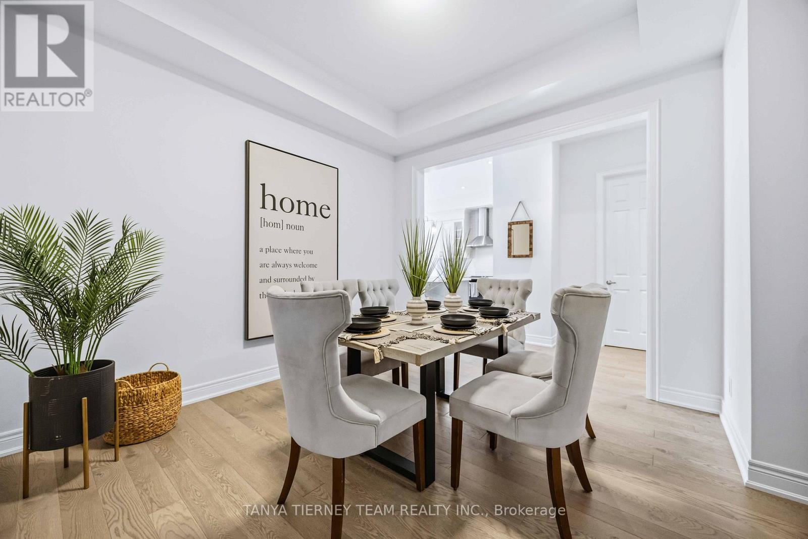 17 PENNINE DRIVE, Whitby, Ontario, L1P0C3 — Photo 5