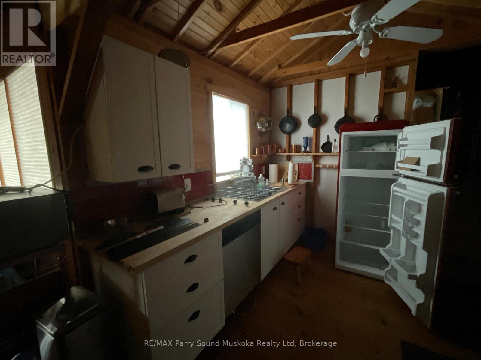 1292 MEMESAGAMESING LAKE, Parry Sound Remote Area (Hardy), Ontario, P0H1S0 — Photo 2