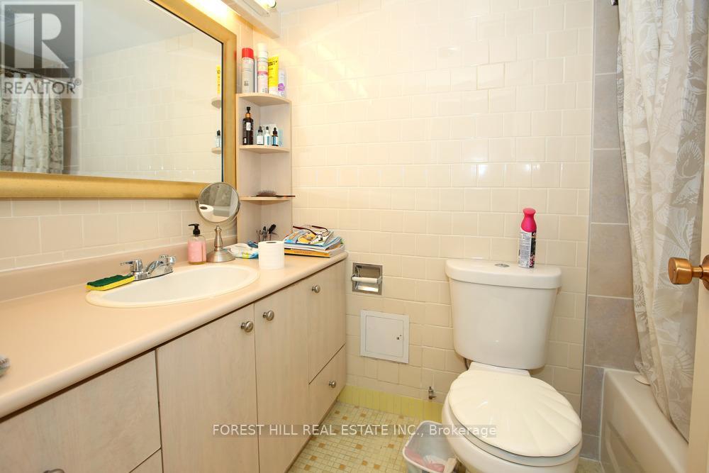 806 - 135 ANTIBES DRIVE, Toronto (Westminster-Branson), Ontario, M2R2Z1 — Photo 7