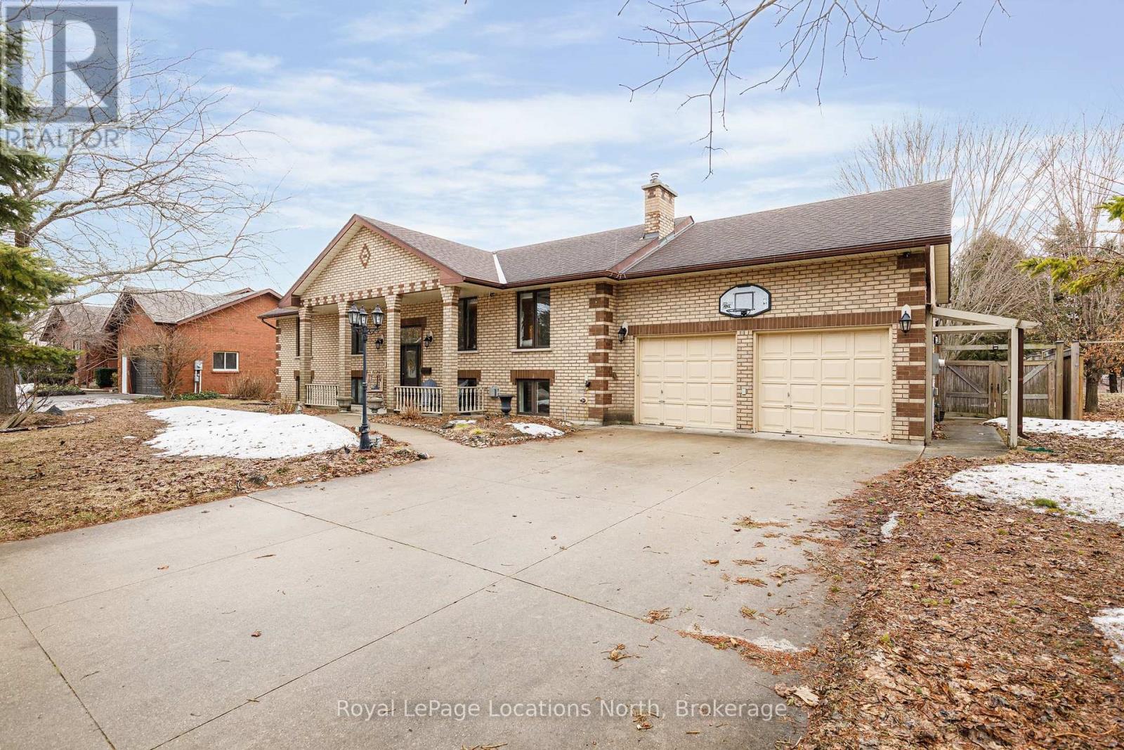 15 BLACKBURN AVENUE, Clearview (Nottawa), Ontario, L0M1P0 — Photo 38