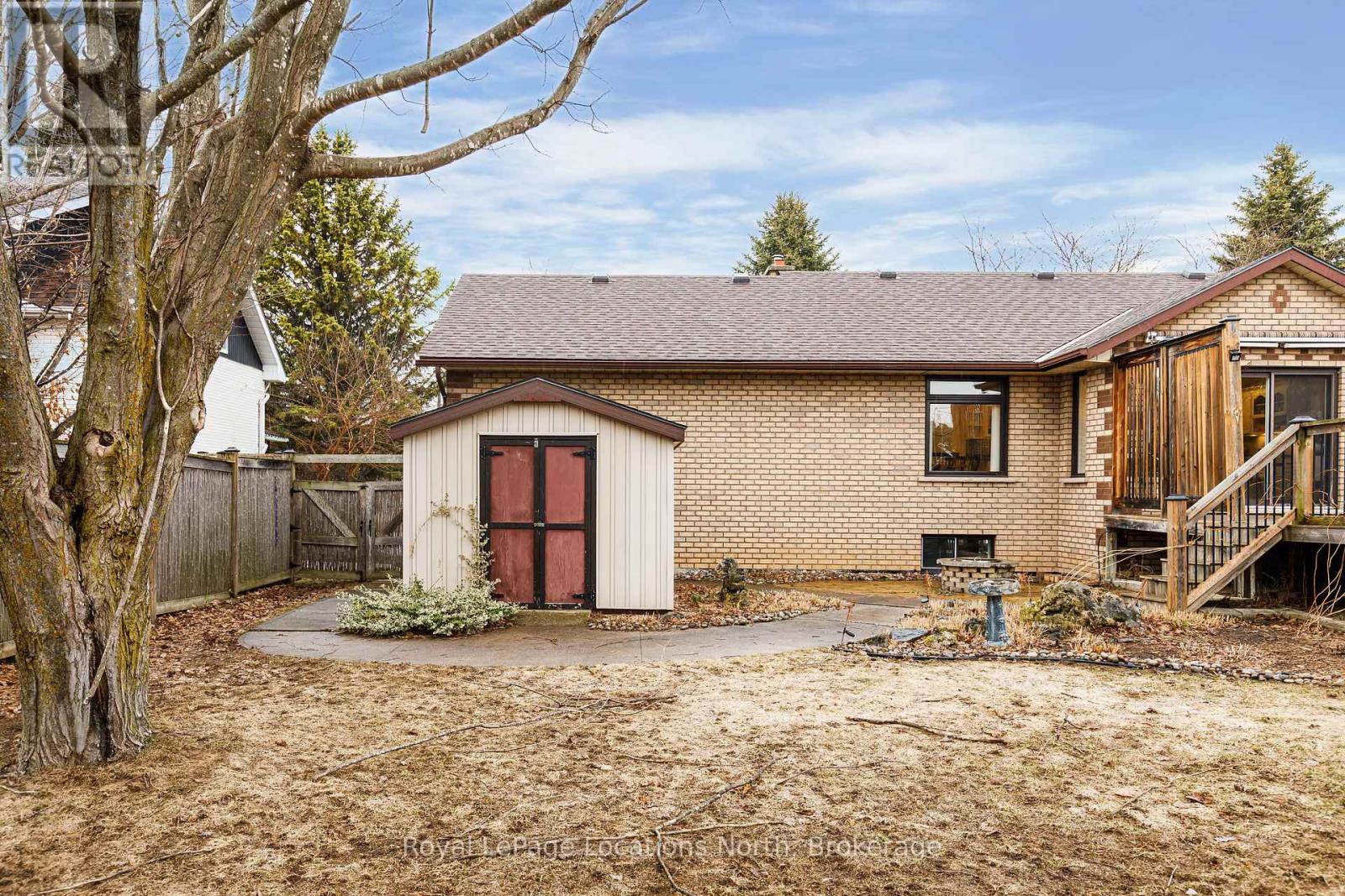 15 BLACKBURN AVENUE, Clearview (Nottawa), Ontario, L0M1P0 — Photo 45