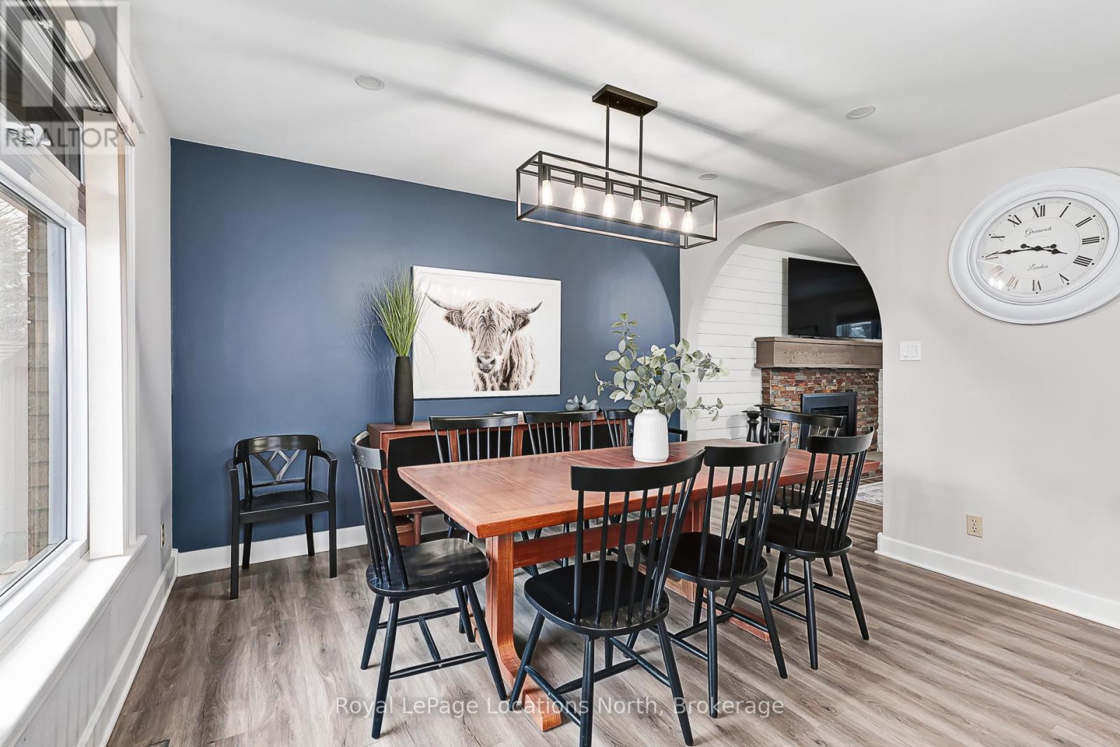 15 BLACKBURN AVENUE, Clearview (Nottawa), Ontario, L0M1P0 — Photo 7