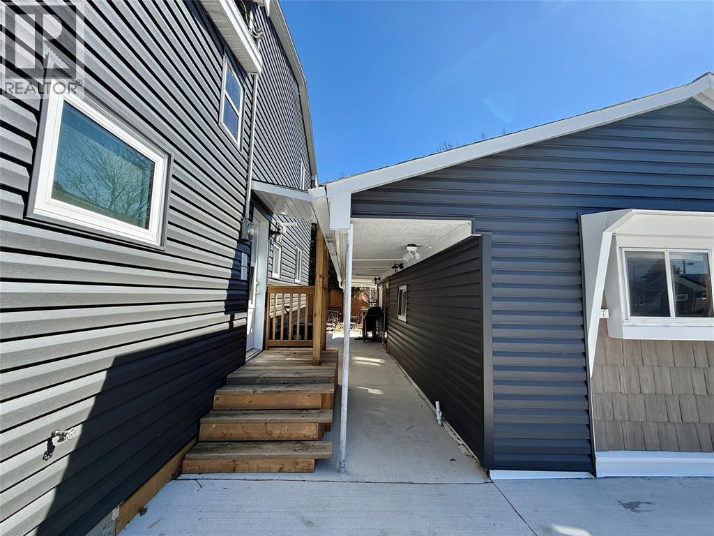 1962 Franklin AVENUE, Sarnia, Ontario, N0N1C0 — Photo 6