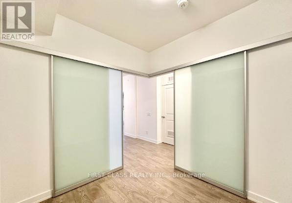 , Ontario — Photo 9