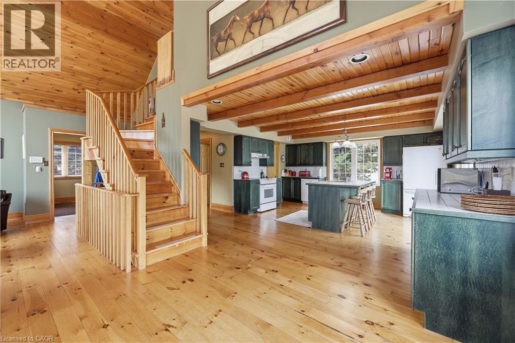 22 LLOYD'S TRAVERSE Crescent, Mulmur, Ontario, L9V3H6 — Photo 8