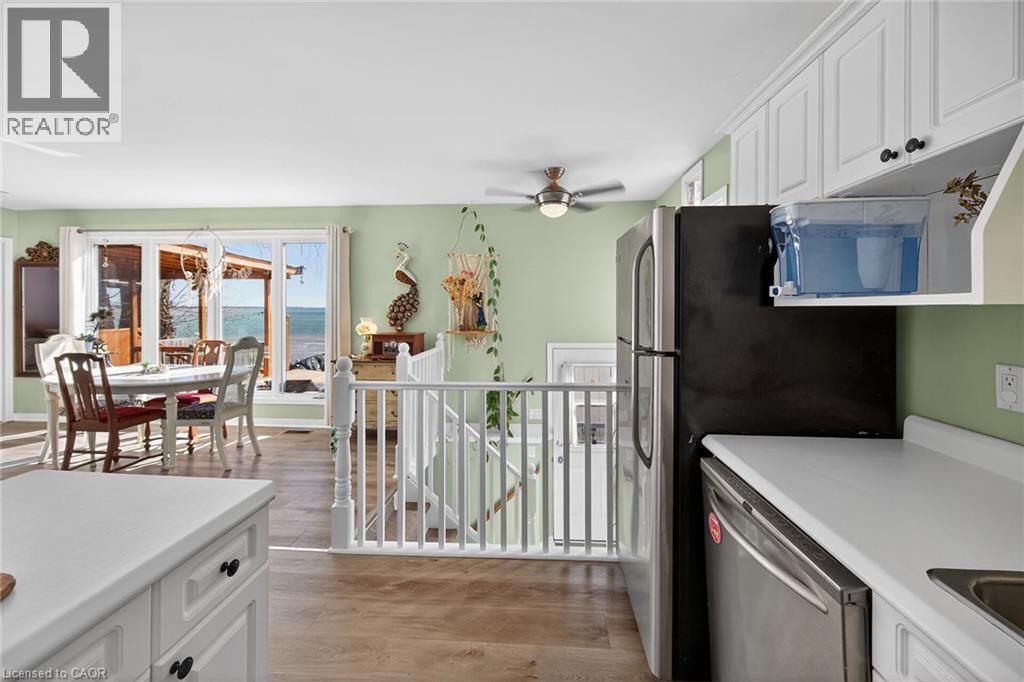 16 WILCOX Drive, Peacock Point, Ontario, N0A1L0 — Photo 11