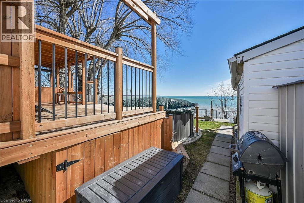 16 WILCOX Drive, Peacock Point, Ontario, N0A1L0 — Photo 32