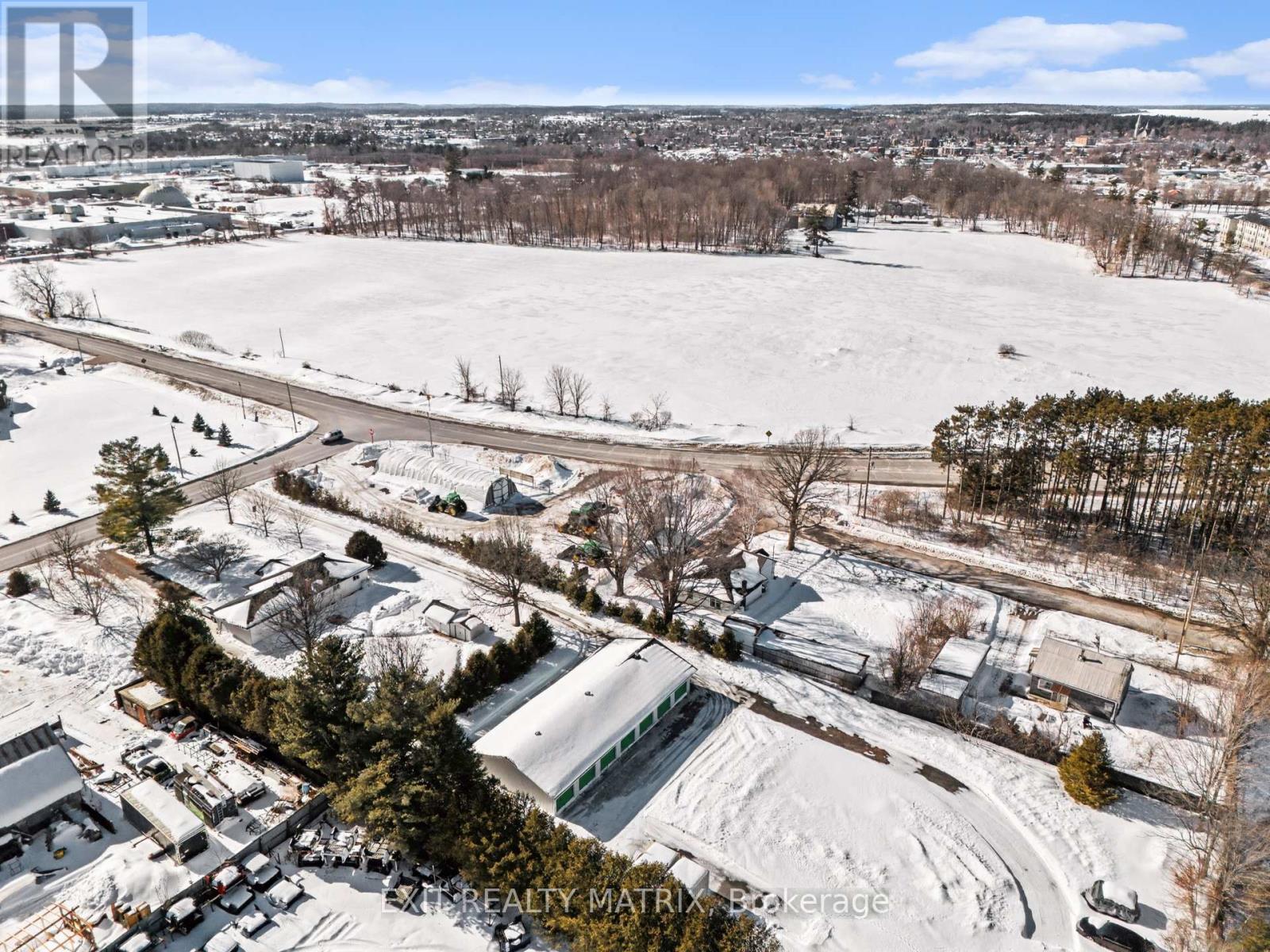 528 KEATLEY ROAD, Ottawa, Ontario, K7S3G7 — Photo 2