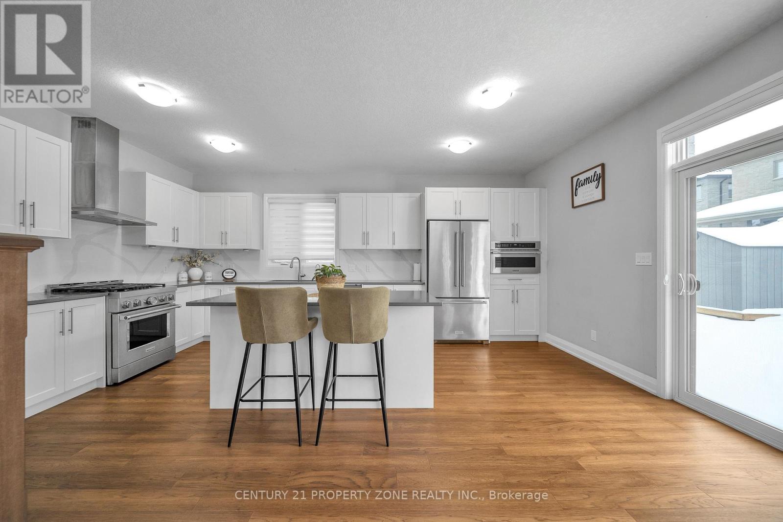 20 HOLLYBROOK TRAIL, Kitchener, Ontario, N2R0M4 — Photo 13