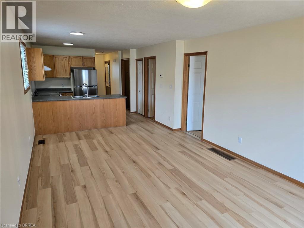 25D GRIFFITHS Drive, Paris, Ontario, N3L4B7 — Photo 12