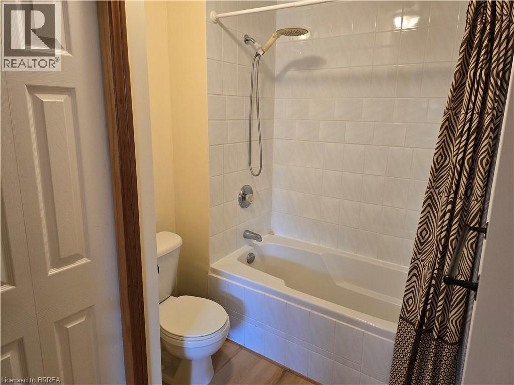 25D GRIFFITHS Drive, Paris, Ontario, N3L4B7 — Photo 16