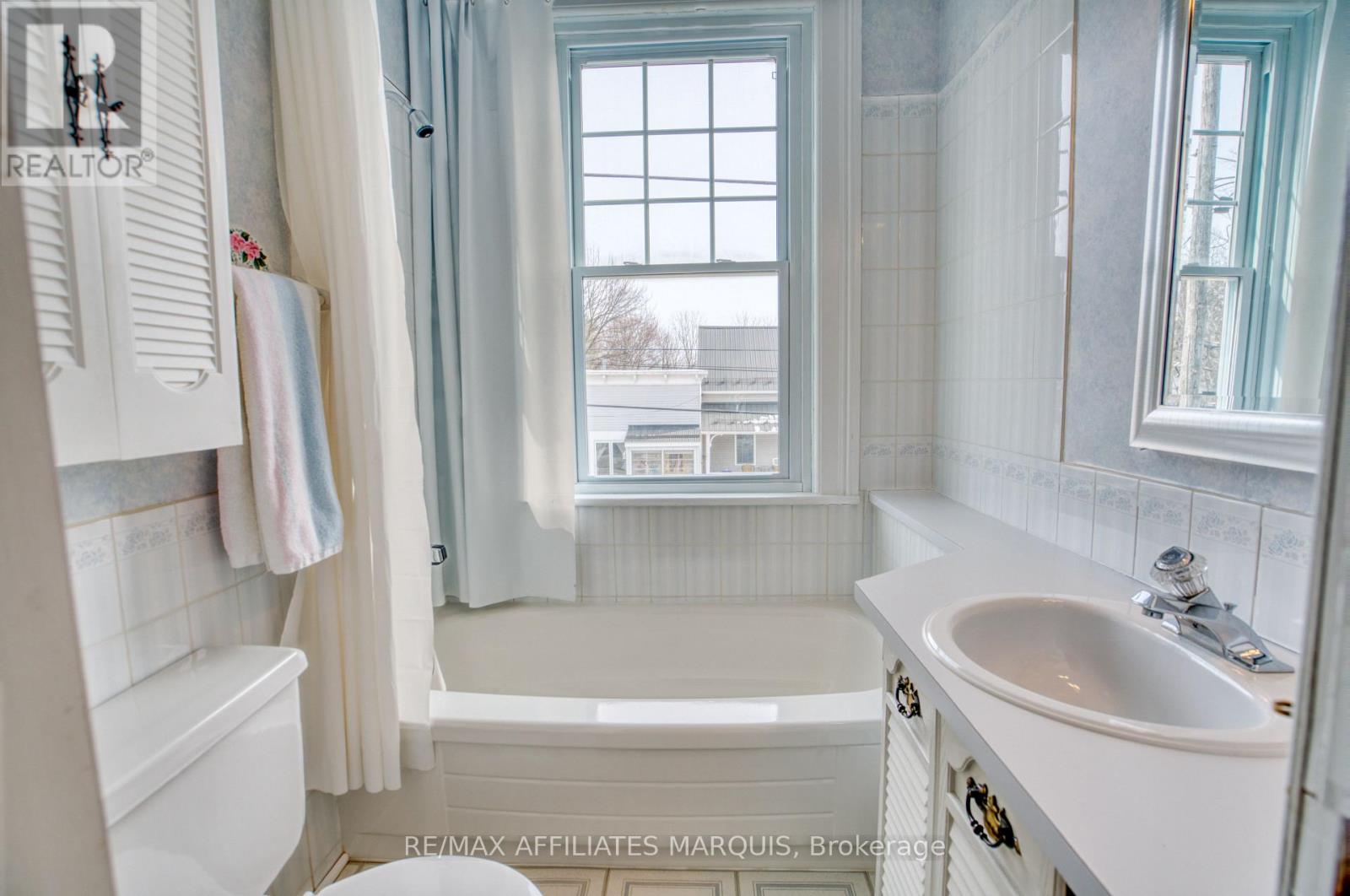 34 CHURCH STREET, Westport, Ontario, K0G1X0 — Photo 11