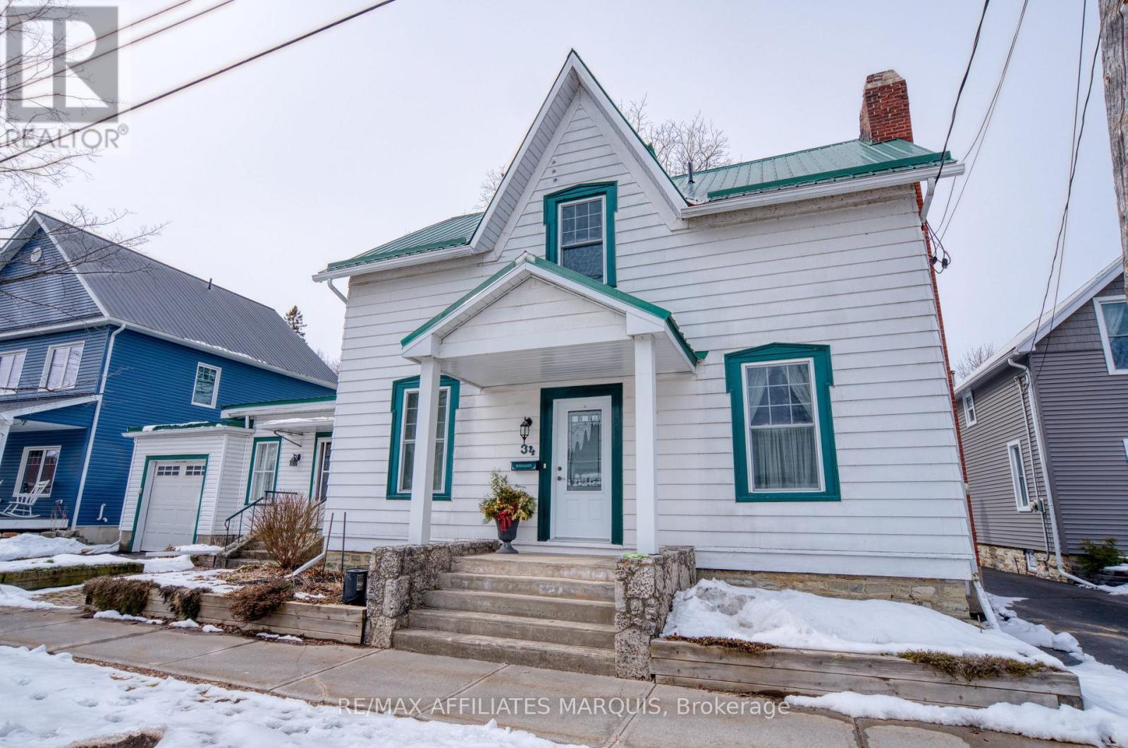 34 CHURCH STREET, Westport, Ontario, K0G1X0 — Photo 3