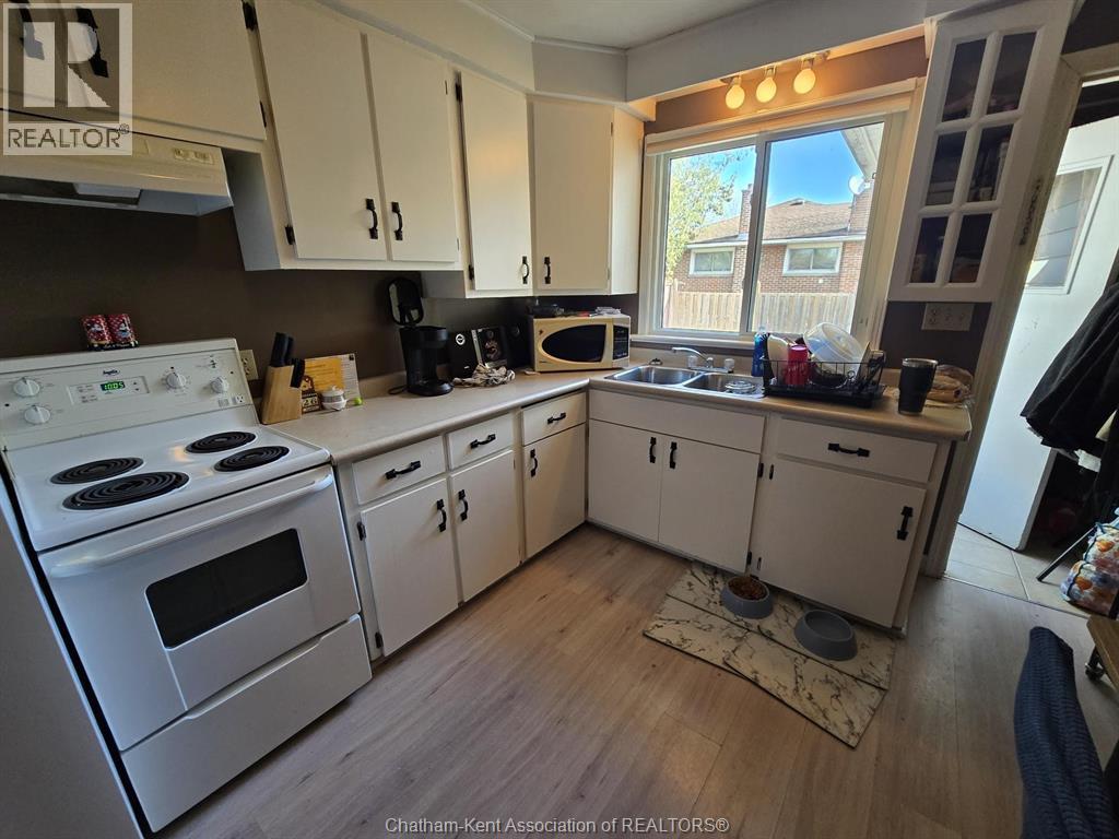 9/15 MELROSE DRIVE, Chatham, Ontario, N7L3X9 — Photo 8