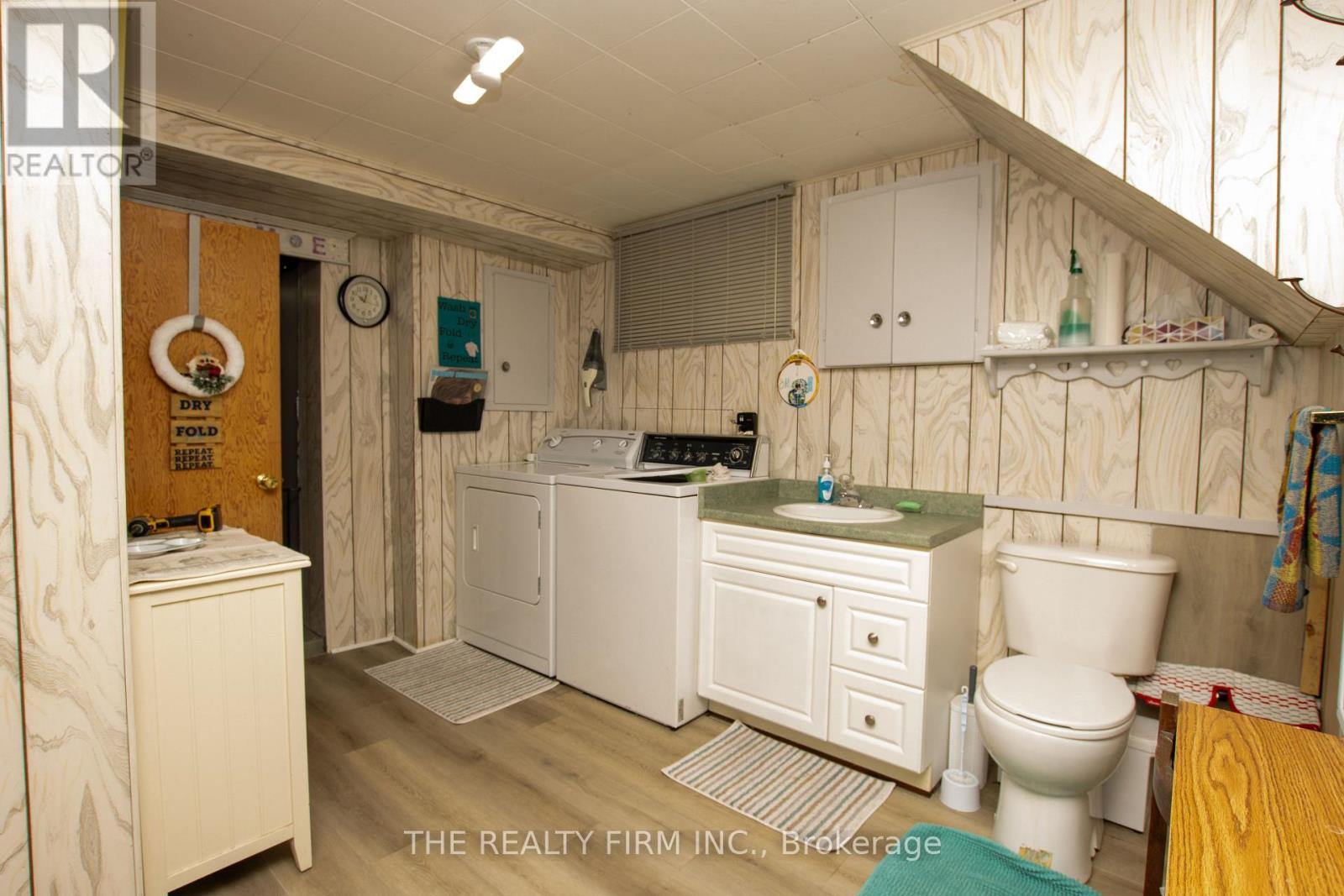 80 PRINCESS STREET W, Central Huron (Clinton), Ontario, N0M1L0 — Photo 12