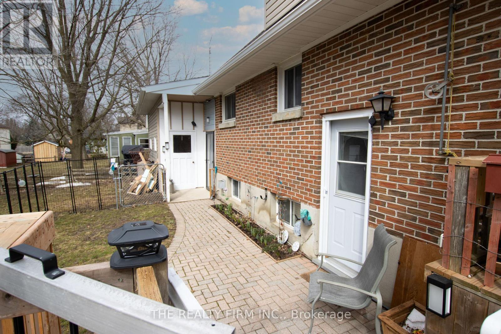 80 PRINCESS STREET W, Central Huron (Clinton), Ontario, N0M1L0 — Photo 15