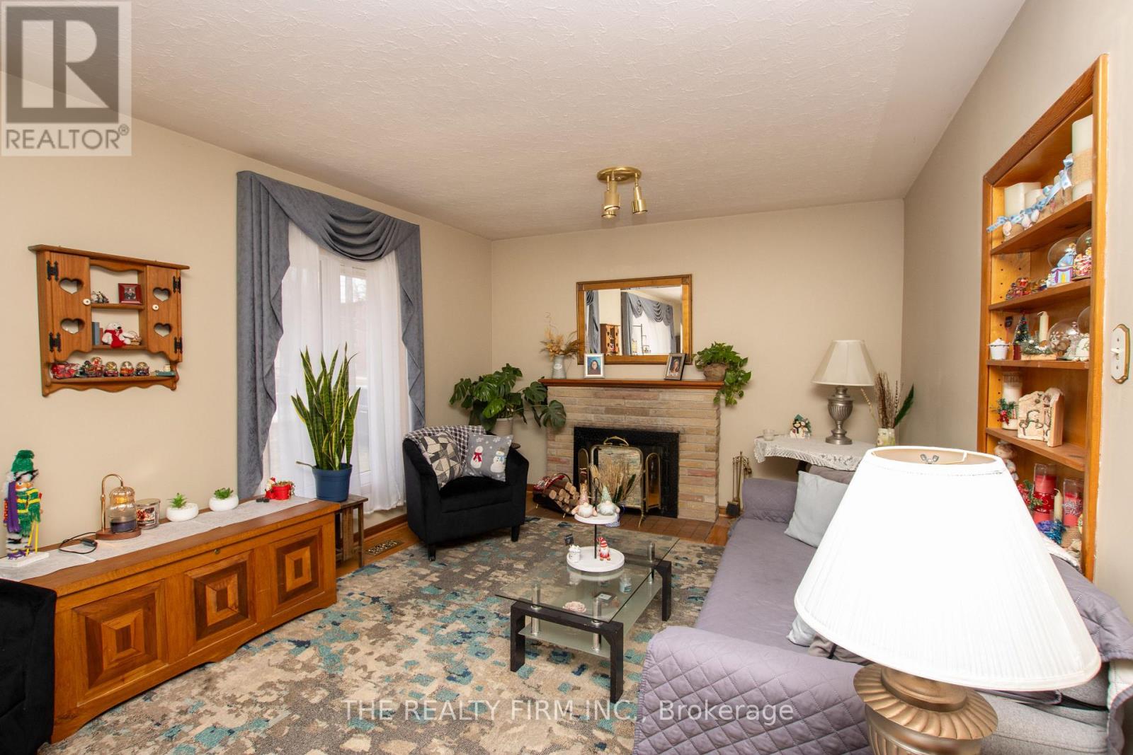 80 PRINCESS STREET W, Central Huron (Clinton), Ontario, N0M1L0 — Photo 2