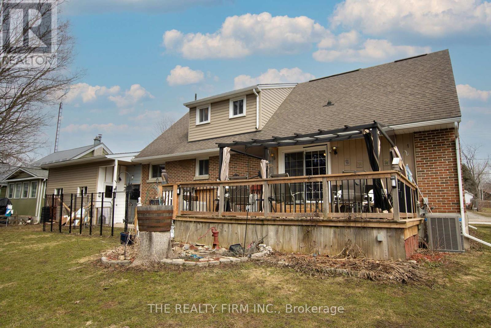 80 PRINCESS STREET W, Central Huron (Clinton), Ontario, N0M1L0 — Photo 41